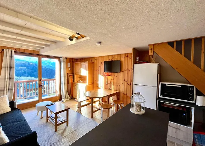 Apartment With Balcony And Exceptional View